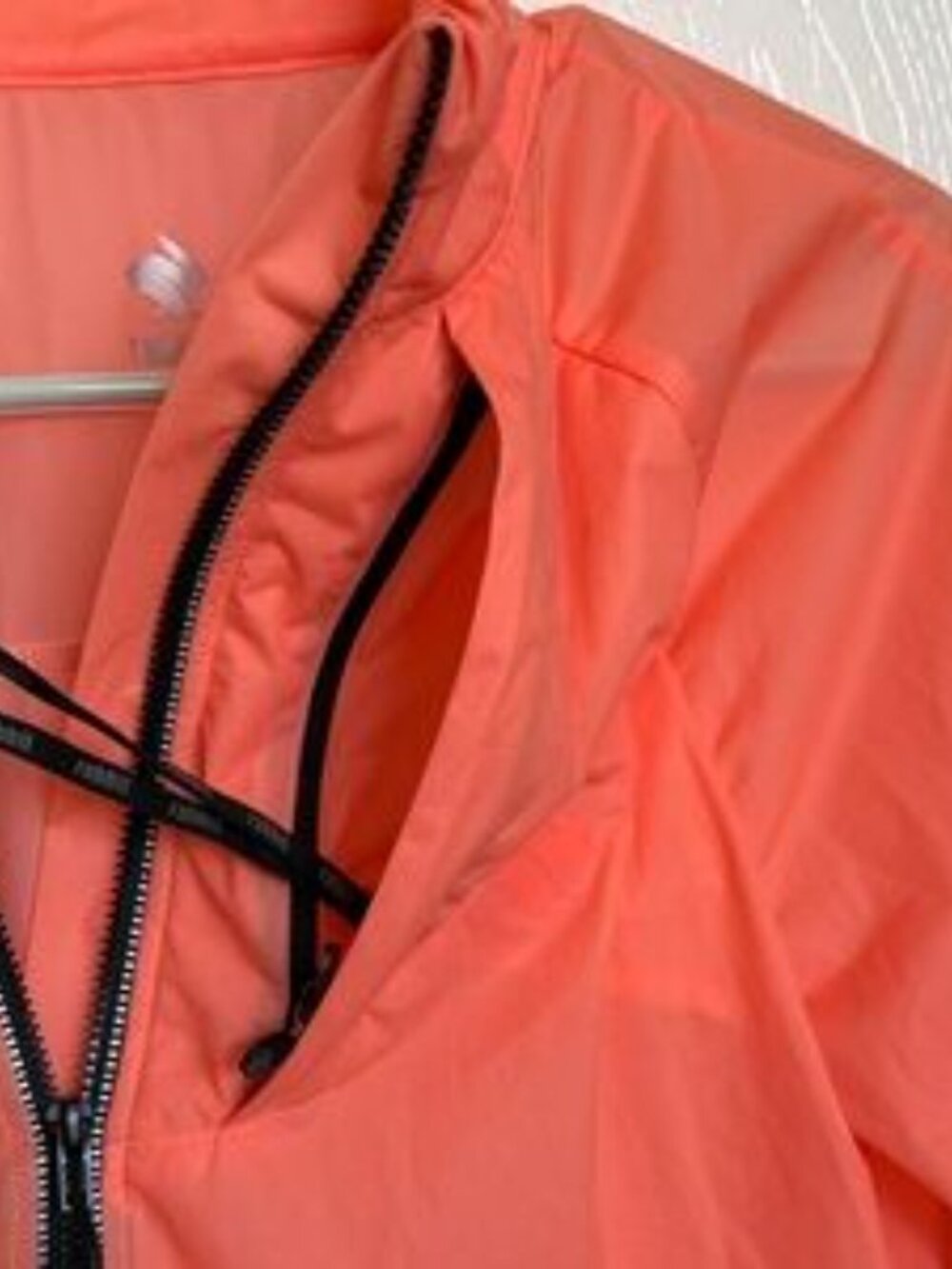 Like NEW- Rabbit Women's Half Zip Running Jacket - Picture 2 of 3